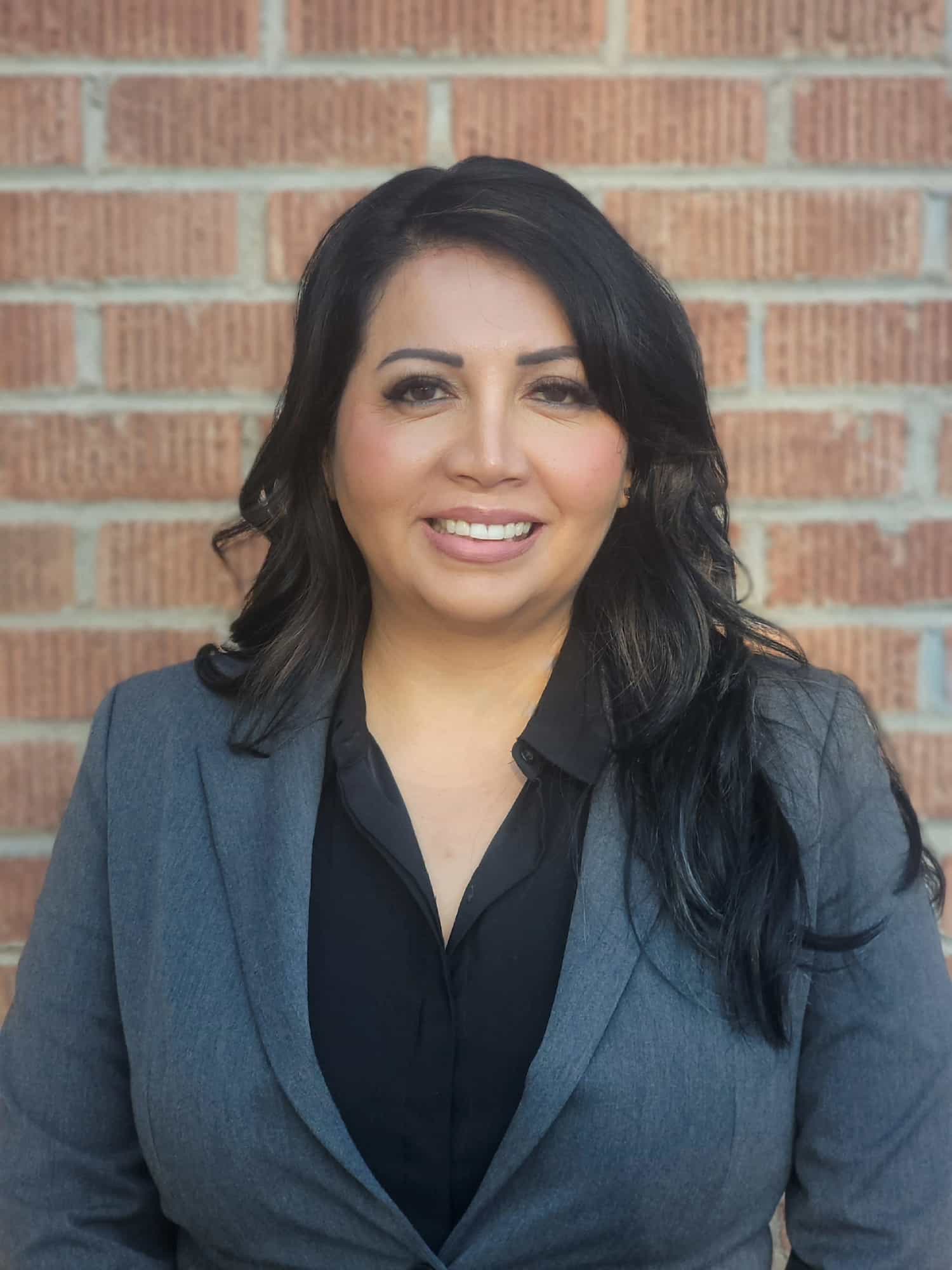 Minerva Jurado-Perea – Bridging Cultures Through Hospitality