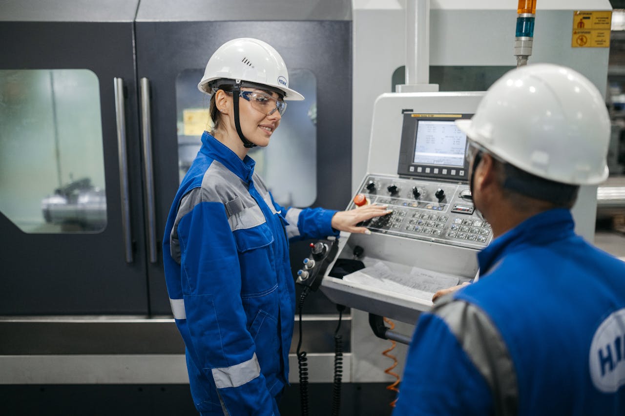 When Technology Strengthens Both Operations and Human Experiences