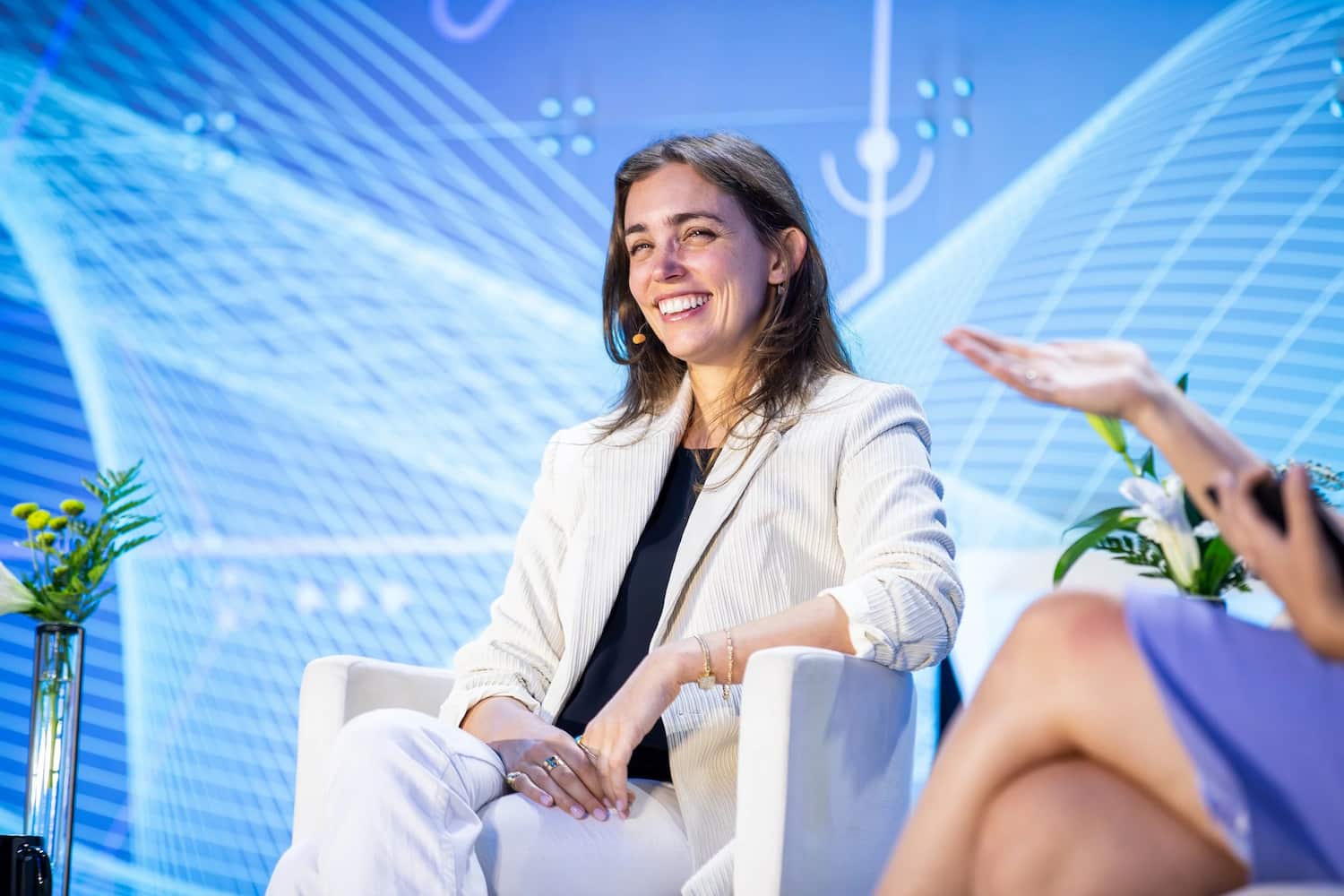 Olivia Gambelin – Bringing Humanity Back to the Age of AI