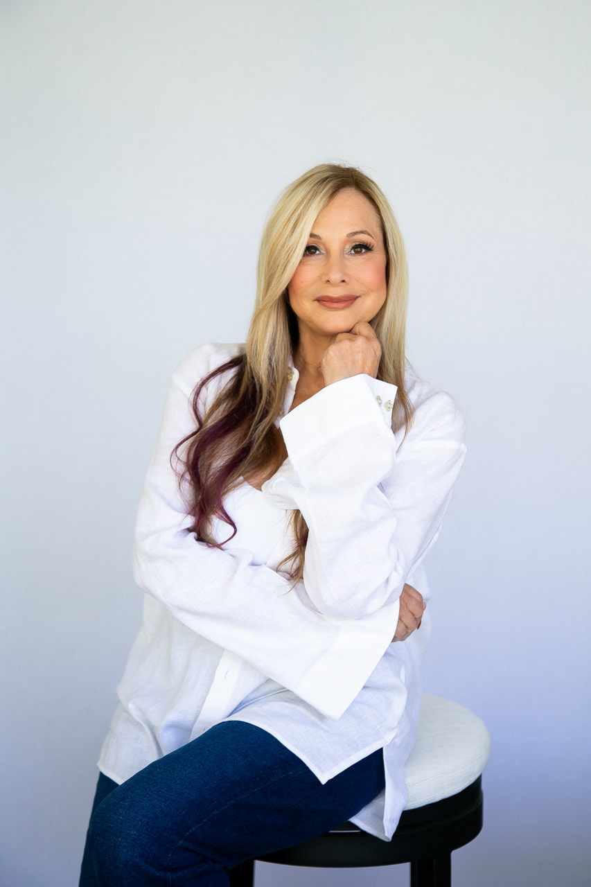 Rhonda Shear – Empowering Women Through Comfort