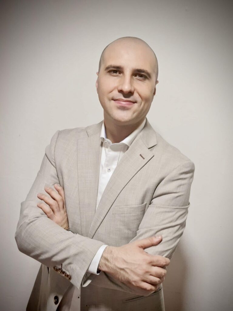 Andrei D. Popescu 34